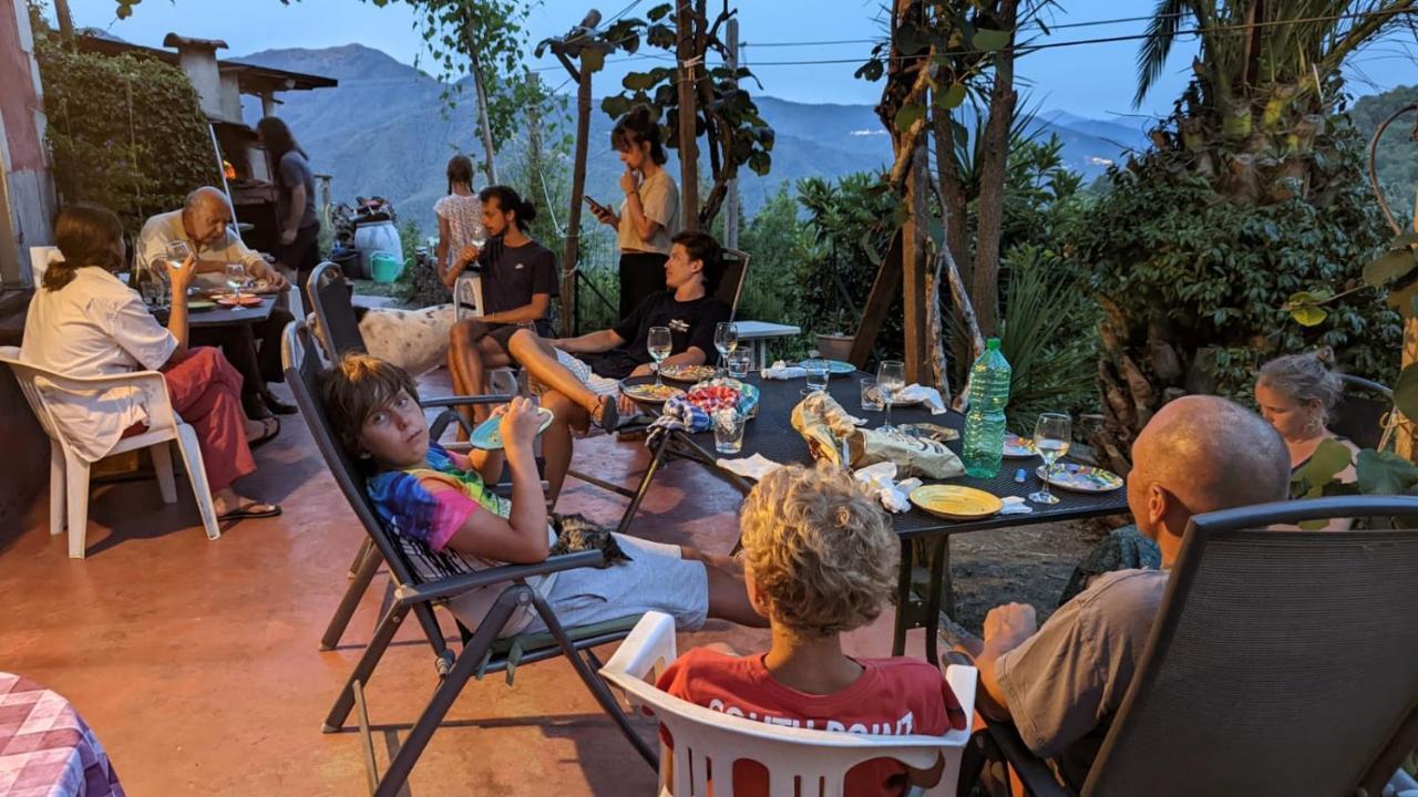 @Gatetothewild Acomodação com café da manhã Coreglia Ligure Exterior foto